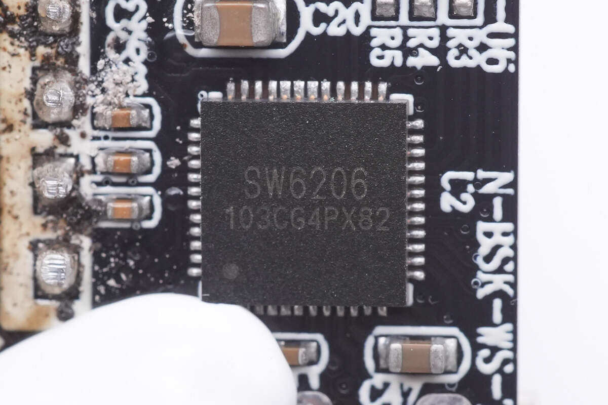 mophie磁吸充电宝拆解,希品快充专用充电宝