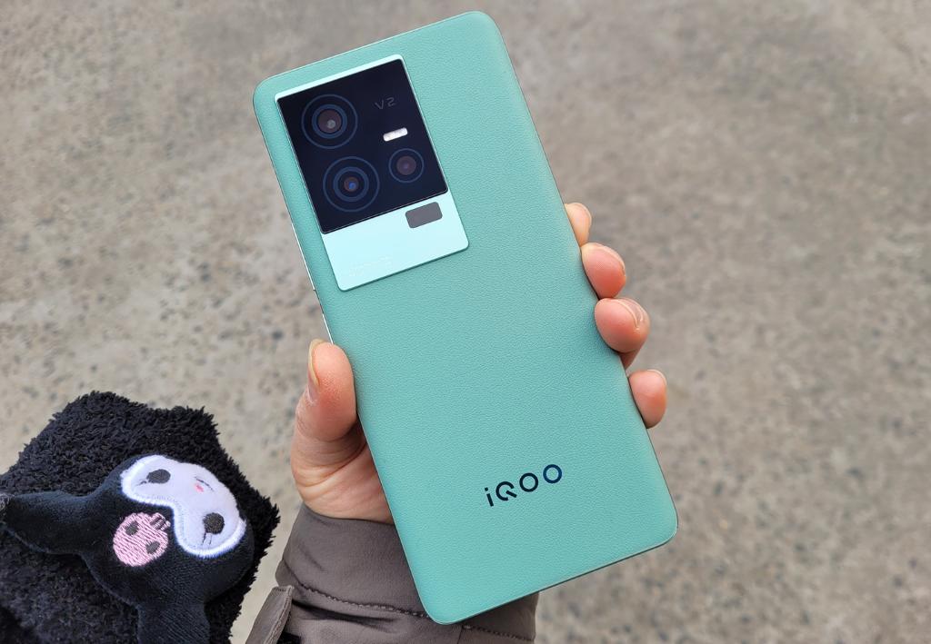 四千左右性价比超高的几款手机,四千元左右最值得入手的手机