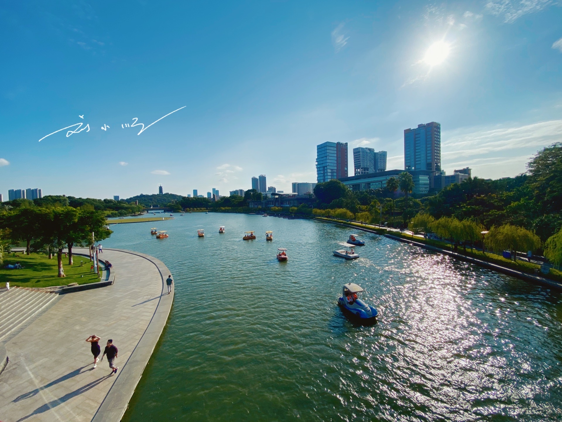 我国唯一一个有三个车牌的城市,中国唯一一个拥有三个车牌的城市