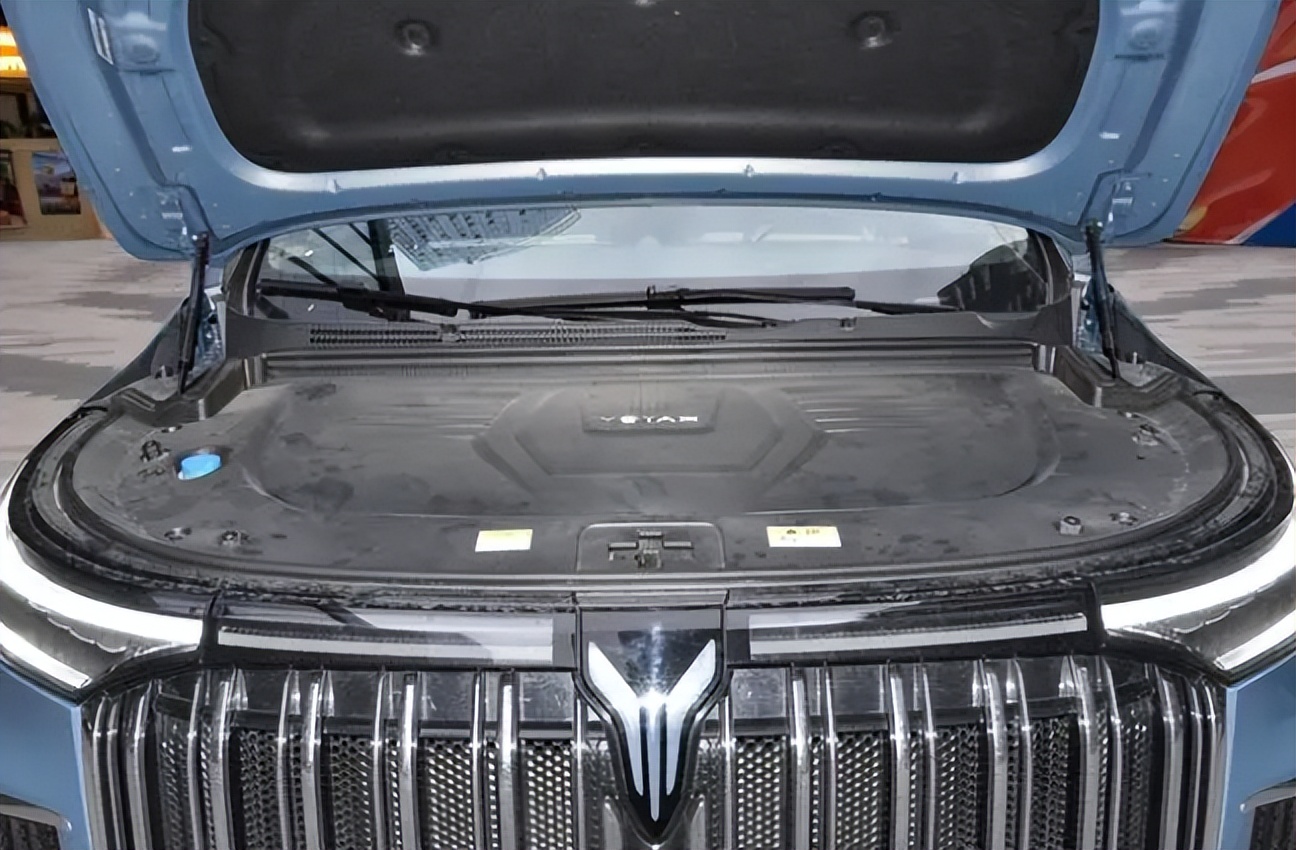 梦想家mpv和传奇对比,梦想家和传祺m8混动版对比