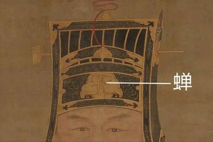 美女拿块玉去鉴宝结果是赝品,美女戴十年玉佩鉴宝