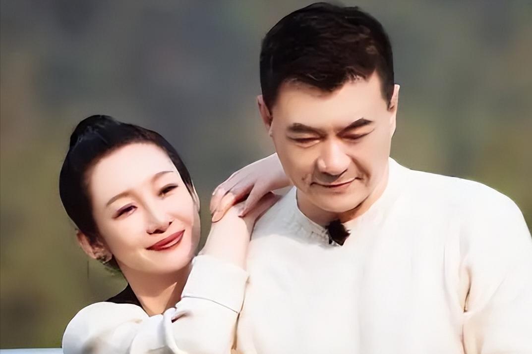 王珂破产欠四亿，刘涛找到秦海璐借钱，秦海璐做的事让她很意外