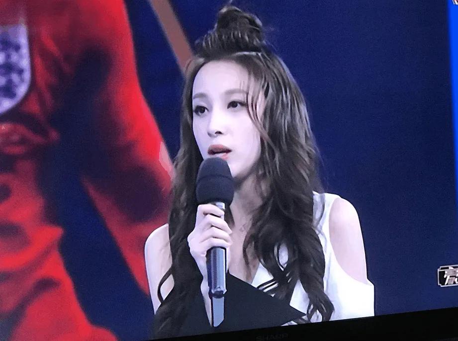 央视一姐马凡舒图片大全,马凡舒会成为央视一姐么