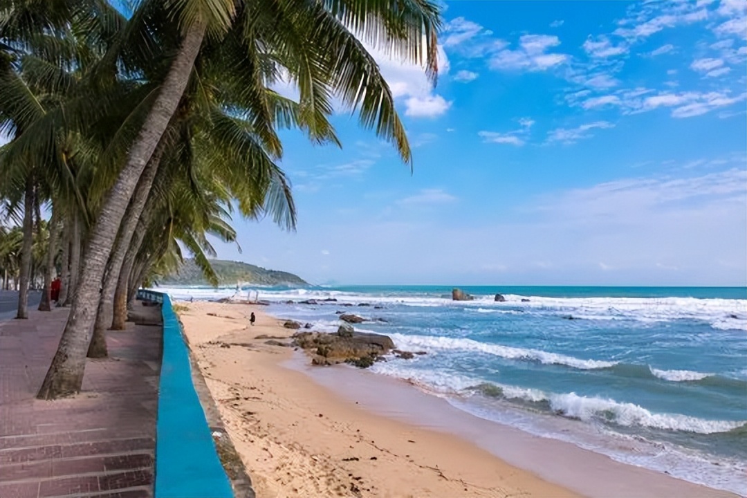 一个县城房价为什么这么高,房价最低的中国海边小县城