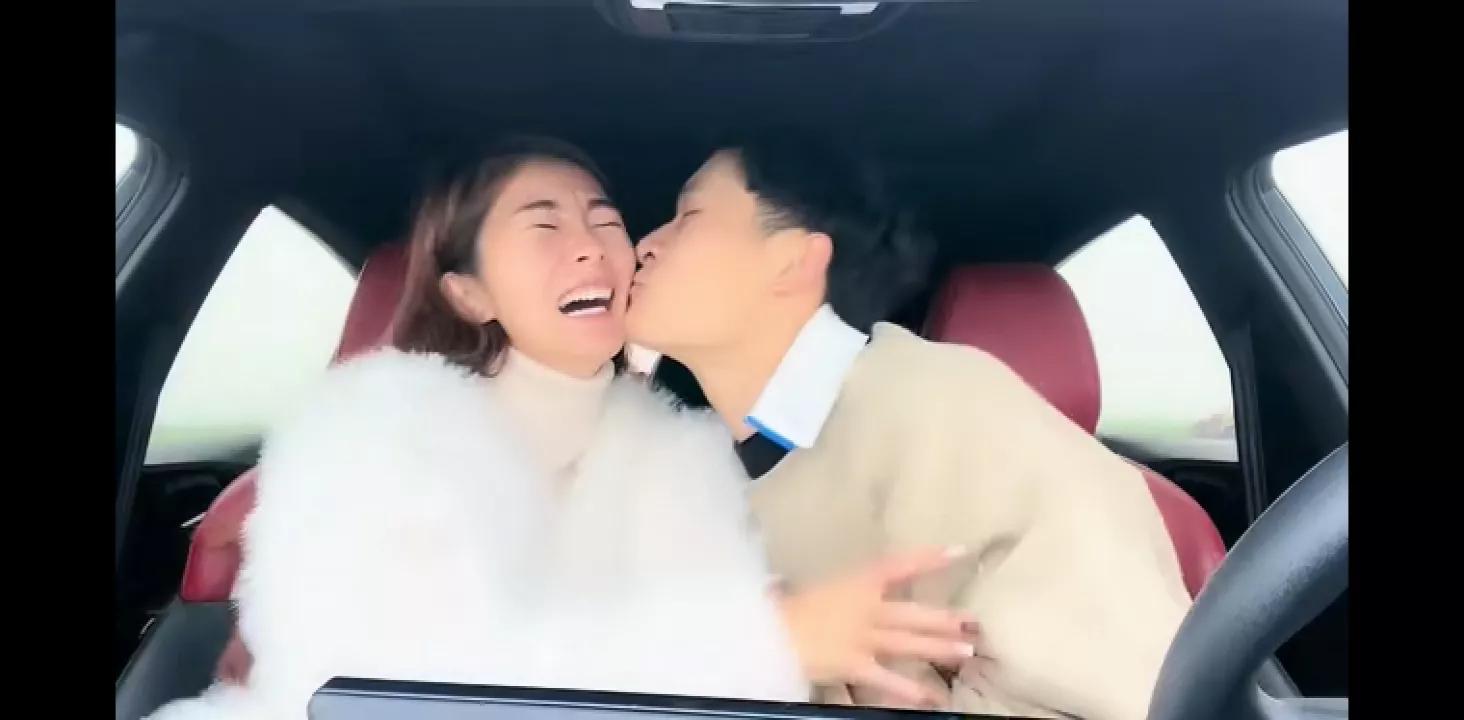 橘子给小贤买礼物,橘子和小贤是否和好如初