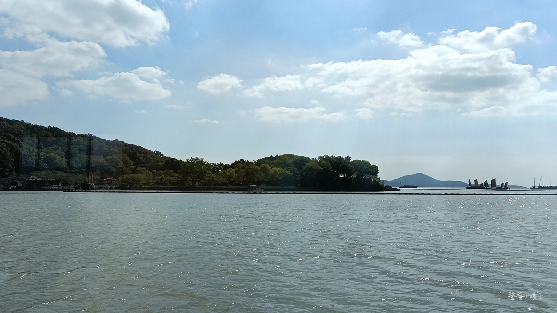 苏州太湖和无锡太湖哪个好玩,江苏无锡的太湖和江西太湖