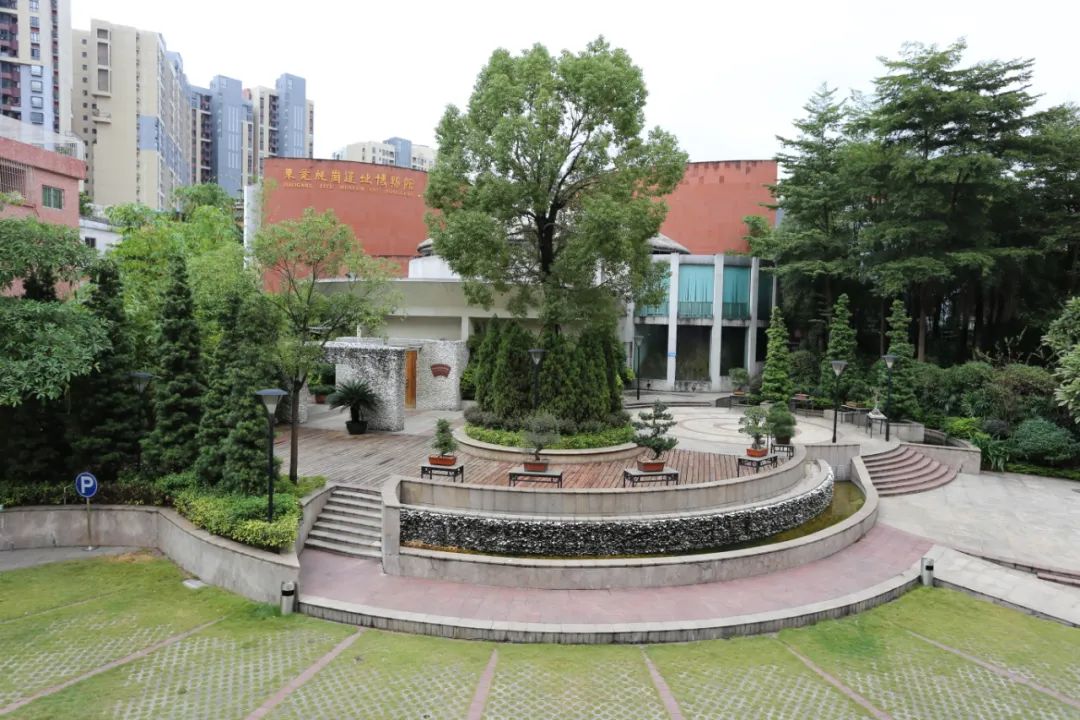 东莞城市学院citywalk,来东莞读书