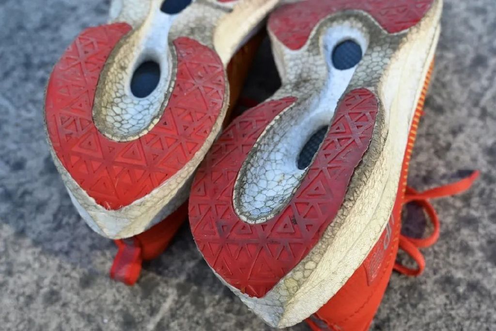 匹克up302.0测评,匹克碳板跑鞋up302.0