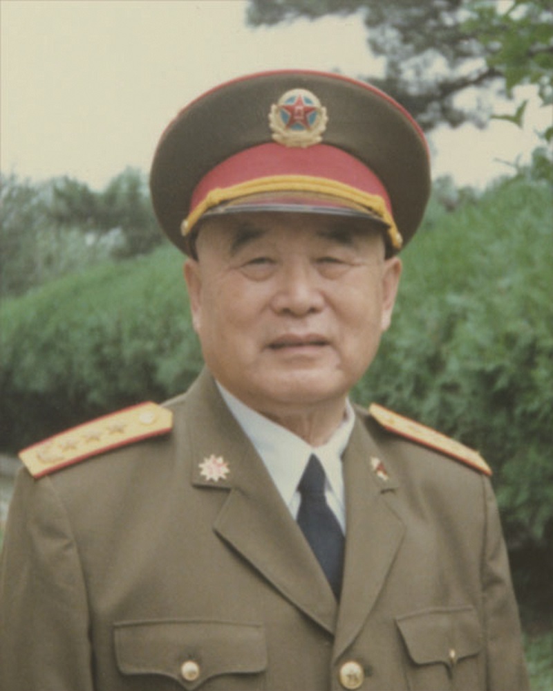 国防大学教授撰文深切缅怀*德生李**将军