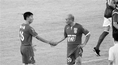 广东足球五十年最强十一人,广东足球十大传奇名将