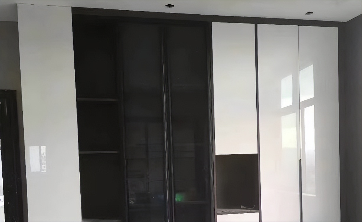 衣柜厂家做橱柜,衣柜定制小加工厂和大厂哪个好