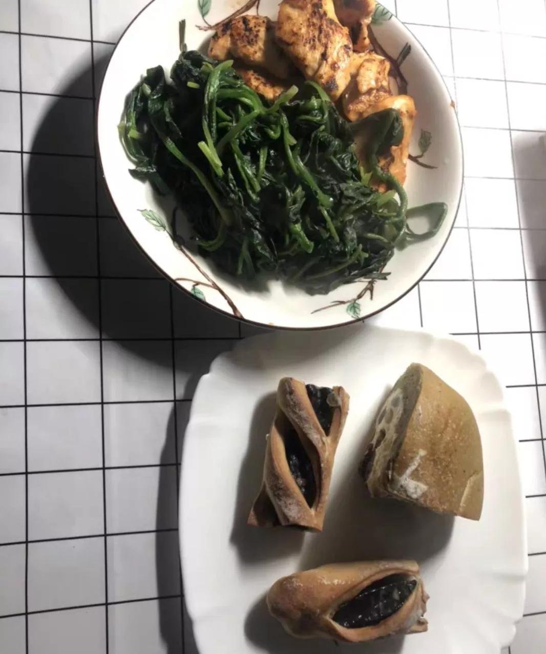 特别爱吃面包是什么原因,特别爱吃面包是什么体验