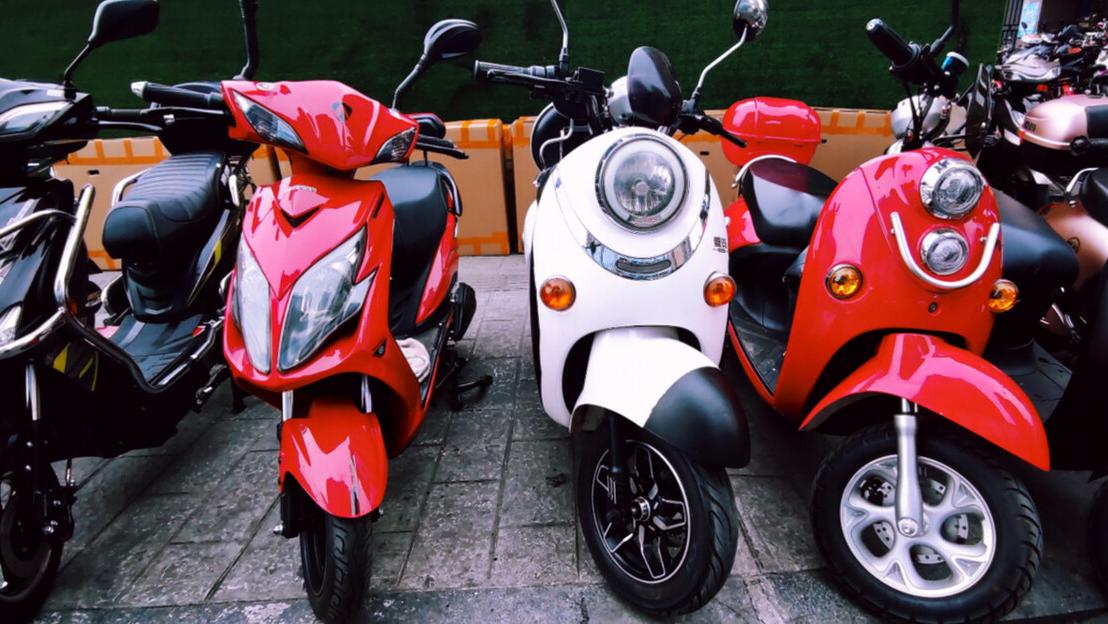 遇到闹事的人来店里怎么处理,有人来店铺闹事该怎么报警最有效