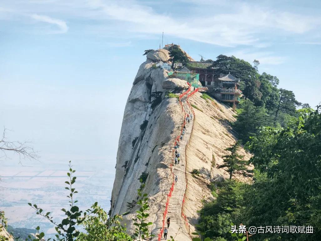 描写祖国大好河山风光的诗句古诗,描写祖国山水风光的诗句古诗