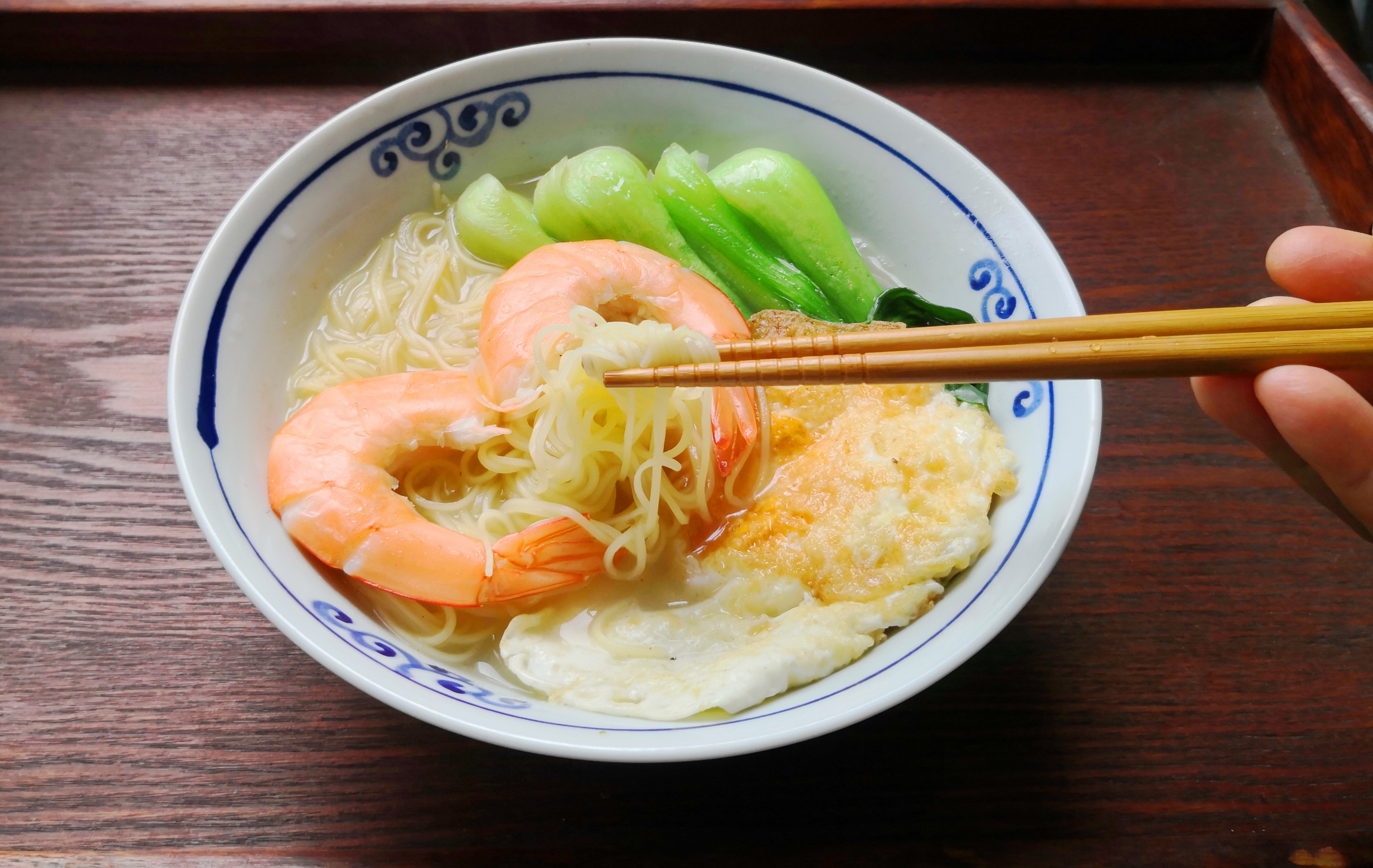 用大虾做三虾面,用大虾煮面条怎么样才好吃