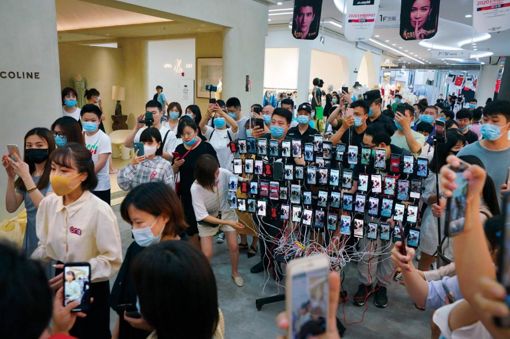 为提高阿里巴巴东南亚市场营销策略，可提出哪些建议？