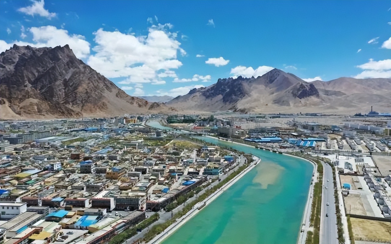 非凡十年多彩贵州的蝶变,非凡十年幸福蝶变