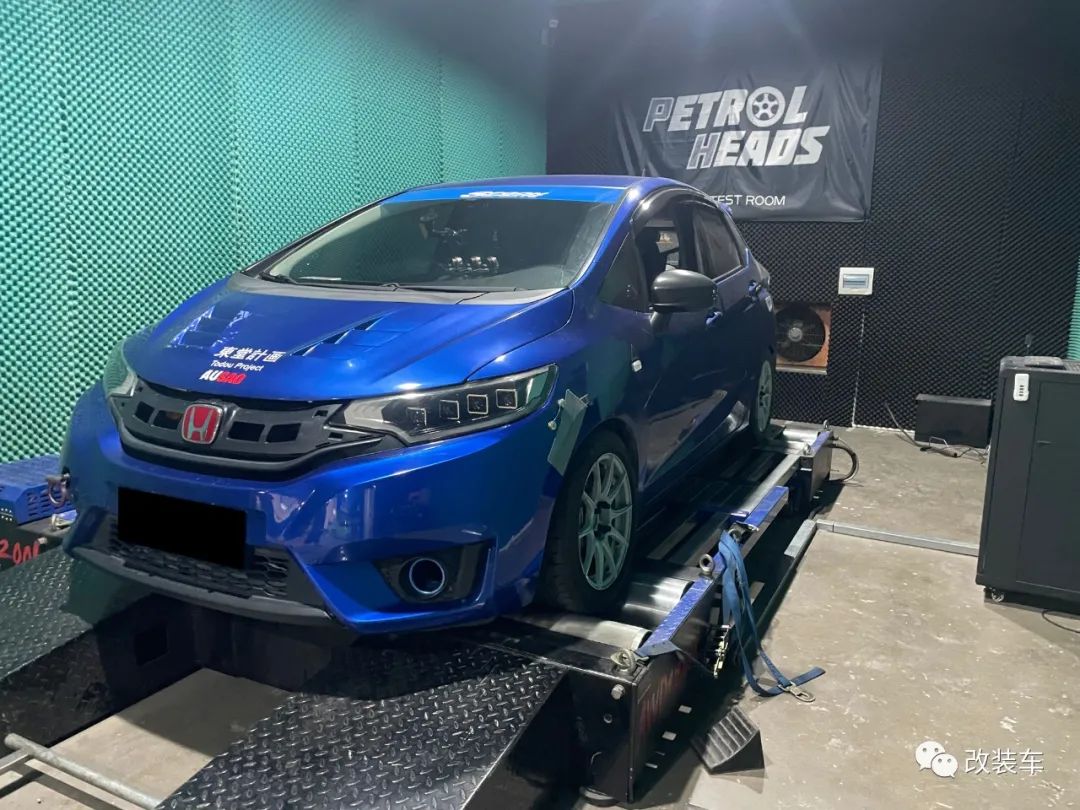 第四代全新飞度曾经的平民超跑gk5,18款本田飞度gk5舒适版改装
