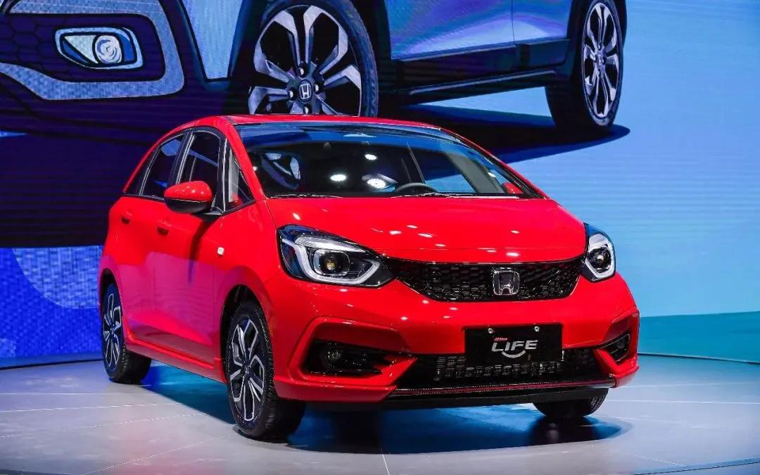 被吐槽销量好的车,2021年两厢车销量排名