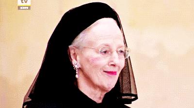 丹麦村里的小叔子爱上了嫂子？大女主女王：我从不信八卦和童话