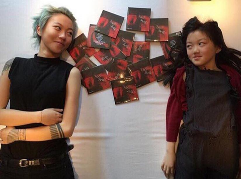 李嫣穿衣打扮神似王菲,15岁李嫣大方晒正脸照