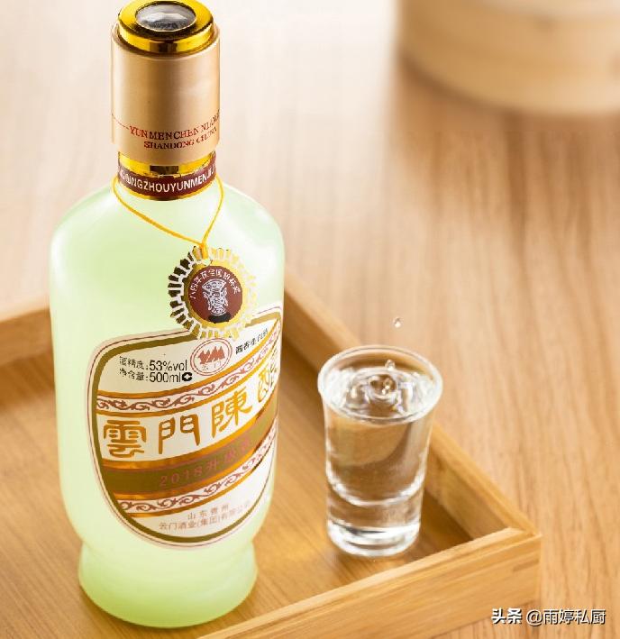 适合长期收藏的纯粮低价白酒推荐,5000内公认十款性价比高的白酒