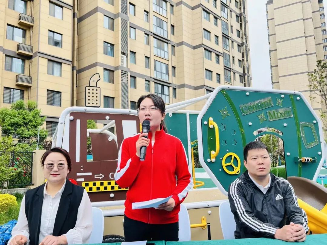 童心系国防共筑强军梦—郑东新区龙翔第四幼儿园春季亲子运动会