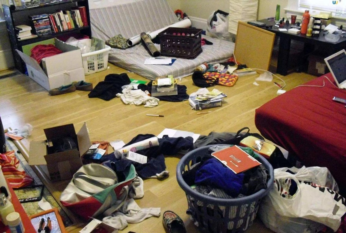 女人误入传销骗局,女大学生轻信网友误入传销窝点