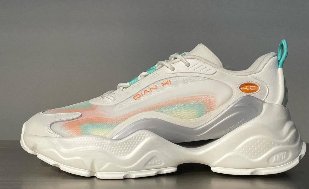 安踏2023新款网红爆款潮鞋,安踏春季2022新款撞色休闲鞋