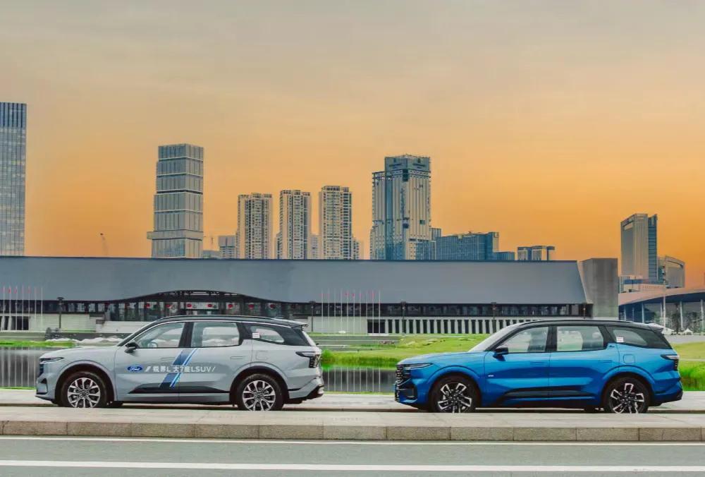 30左右的suv你会选择福特锐界吗,30万落地的suv最佳推荐福特锐界