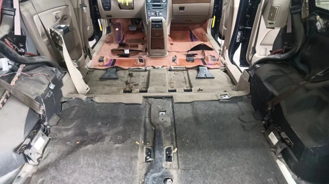 翻新一辆07年沃尔沃xc90要多少钱,开了四年的沃尔沃xc90多少钱