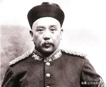 悲情光绪：半生天子，半世囚徒，被慈禧阴影笼罩一生的傀儡皇帝