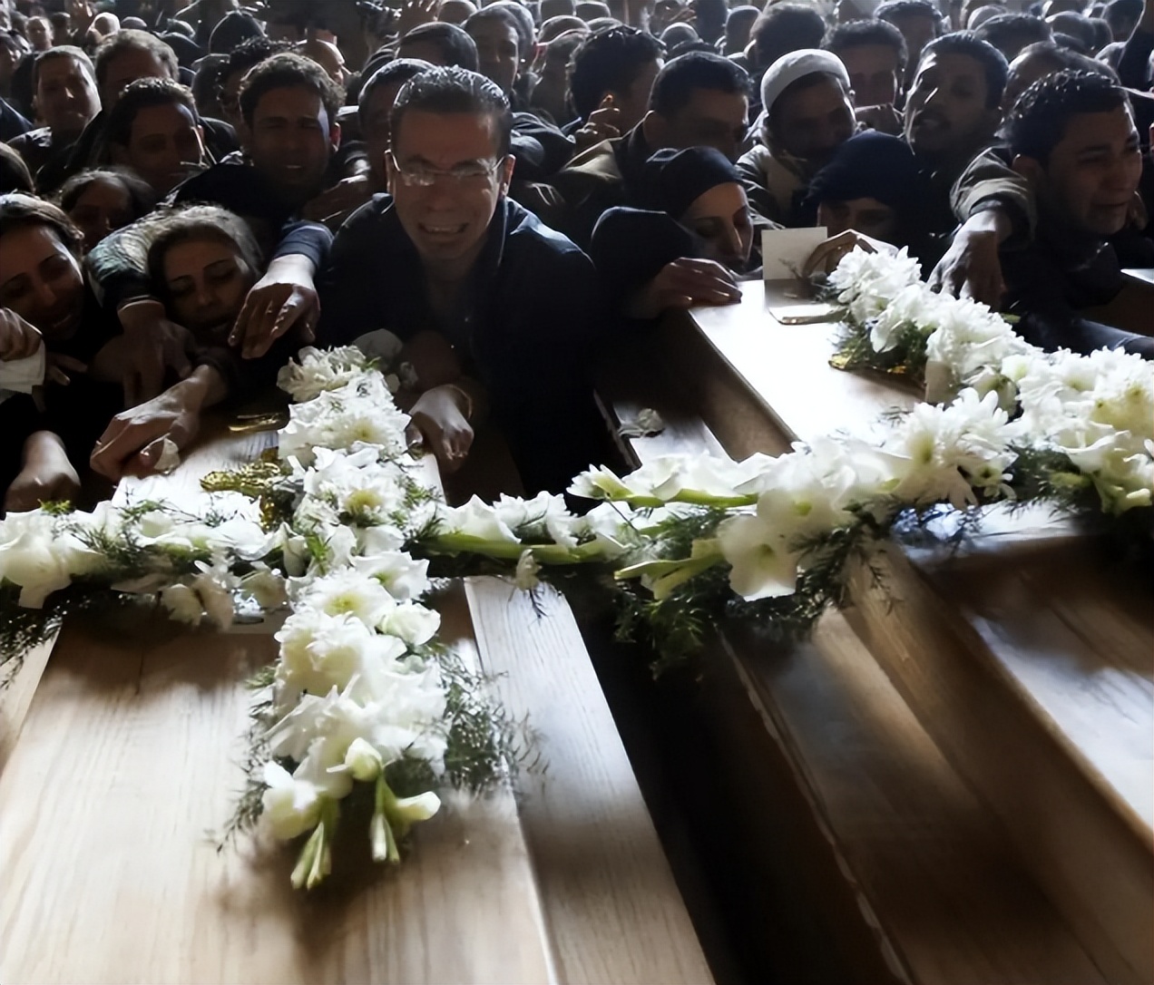 李白真实形象与诗歌形象的差异,李白不同阶段的作品风格