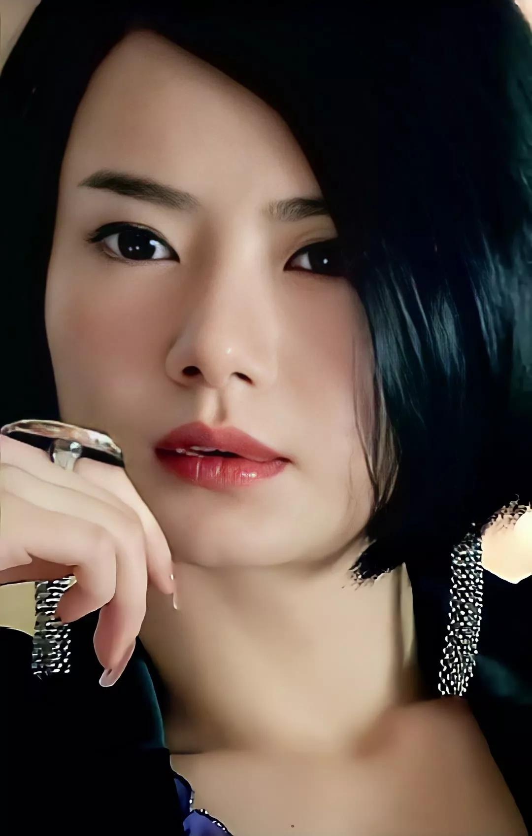 无懈可击之高手如林歌曲,无懈可击之美女如云