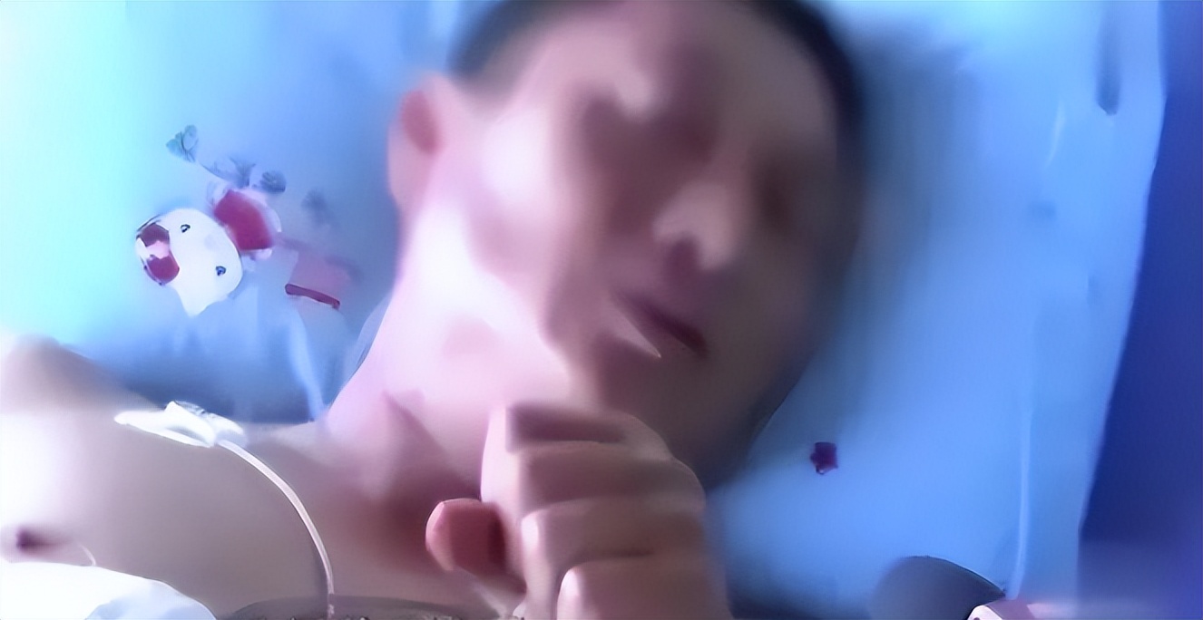 广西一男子被女友切掉生殖器，被救后哭喊：下面太疼，不是男人了