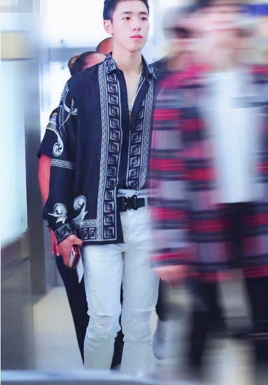 木子洋走过ck吗,偶像练习生木子洋舞台对决