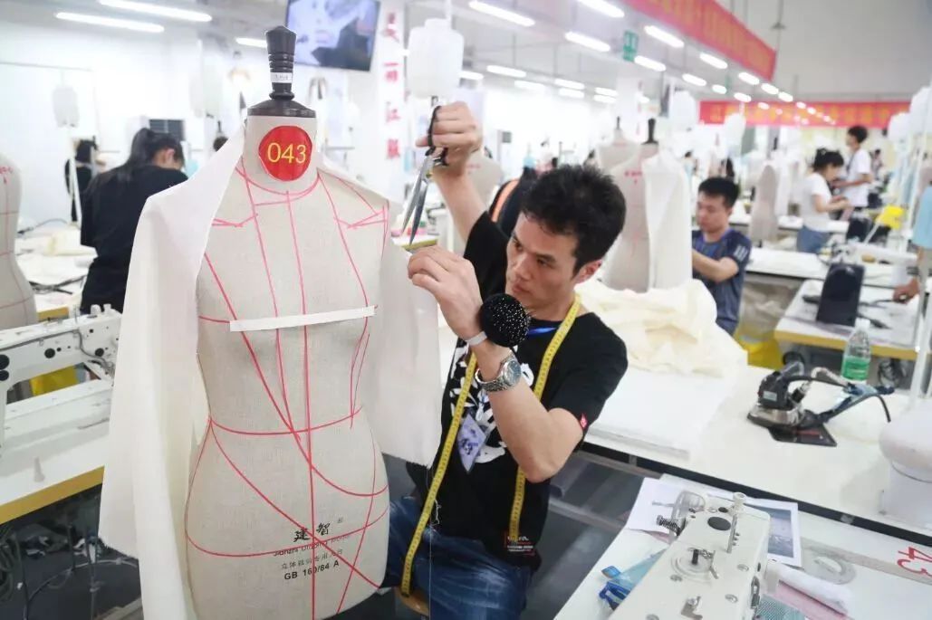 学历低创业哪些项目比较好,没学历学什么技术赚钱又有前途