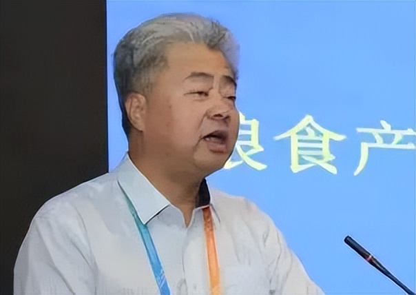 张务锋、徐鸣、徐宝义、胡东胜、朱玉文、辛敏超、杨随亭、张天喜、顾艳华，专项整治开展后被捉的“硕鼠”们