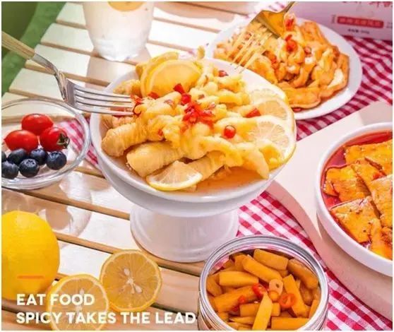 奈雪换logo；瑞幸开放加盟；虎头局、卡乐星等关店...|周报