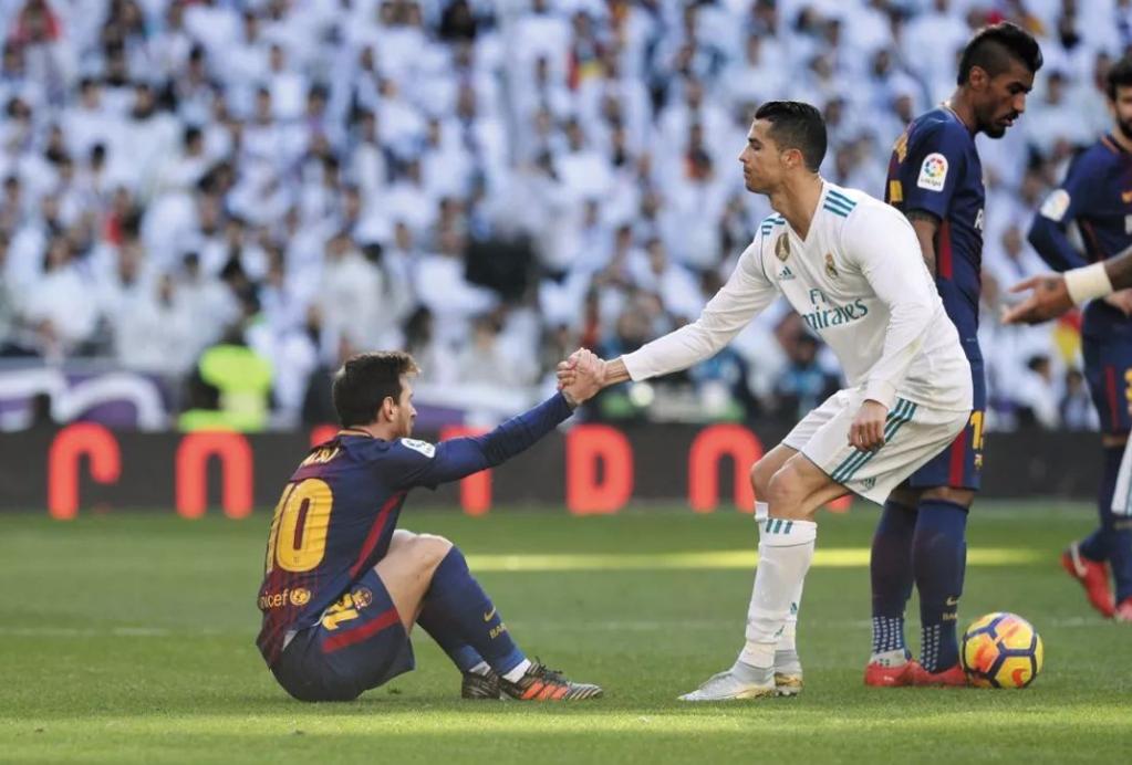 c罗沙特比赛高喊梅西,c罗沙特联赛首败球迷高喊梅西