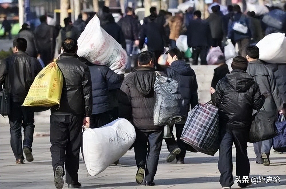 湖南小伙卖彩票一年挣80亿,湖南小伙在彩票店刮出100万大奖