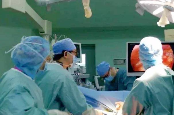 50岁大爷查不出五脏六腑,50岁大爷去体检找不到器官