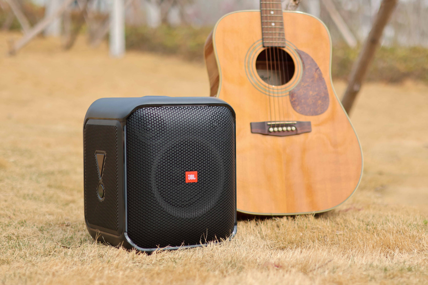 双无线话筒大功率蓝牙音响,jbl户外音箱710对比评测