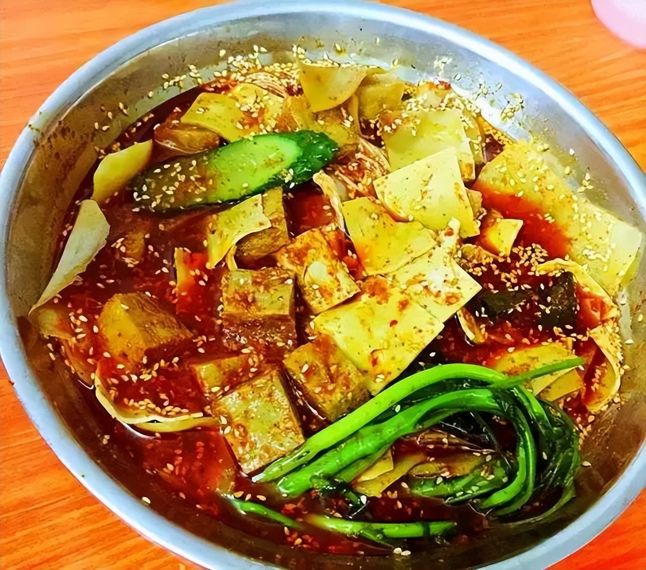 陕南旅游必备美食攻略,五一游吃什么食物