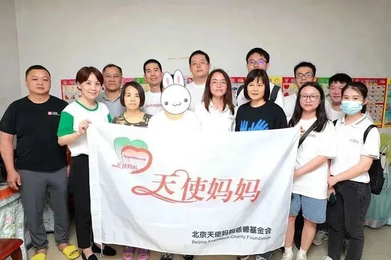 走访广西贫困家庭的视频,走访残疾学生家庭记录