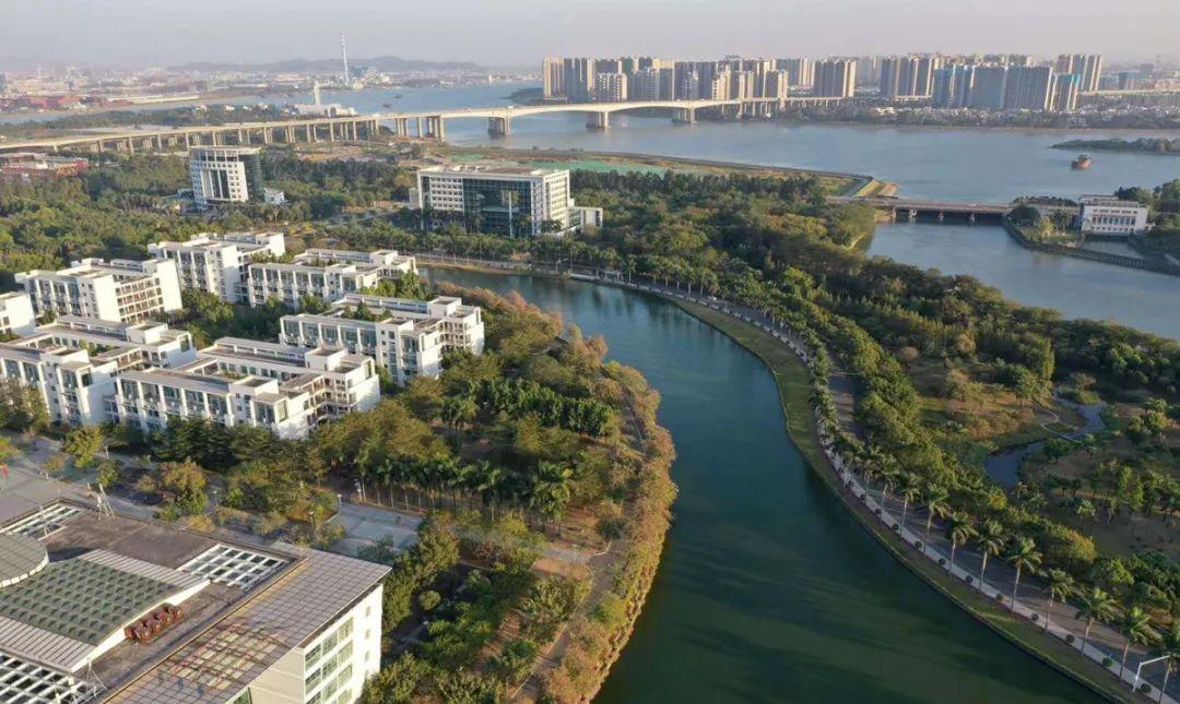 广东超本科线的大专院校排名,广东大专院校排名及分数线