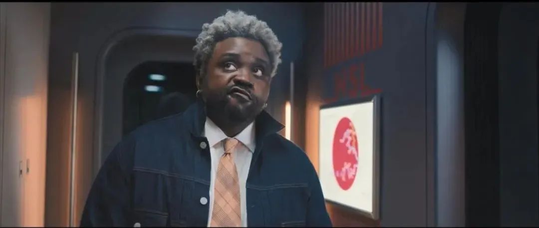 这R级片真过瘾.....