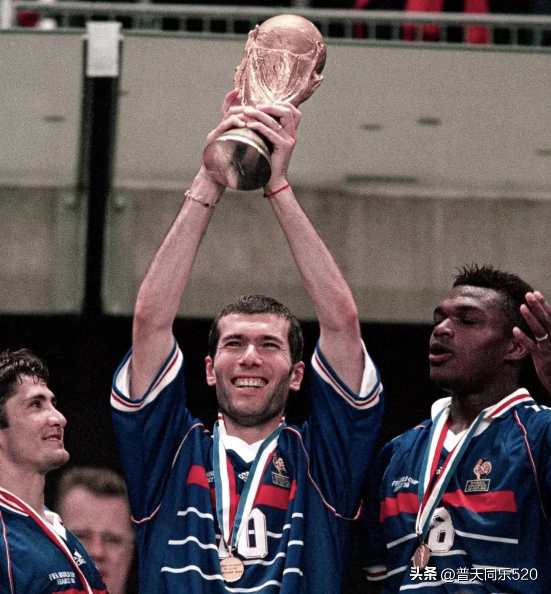 剖析世界足坛最伟大非洲裔球员萨内马内本是同根生相煎何太急