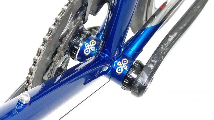 自行车车架铬钼钢接头,自行车铝合金和铬钼钢车架哪个好