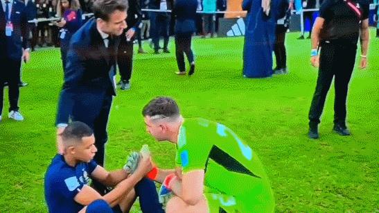 涓嶉笩棰嗗,涓嶉笩棰嗗鐨勪汉